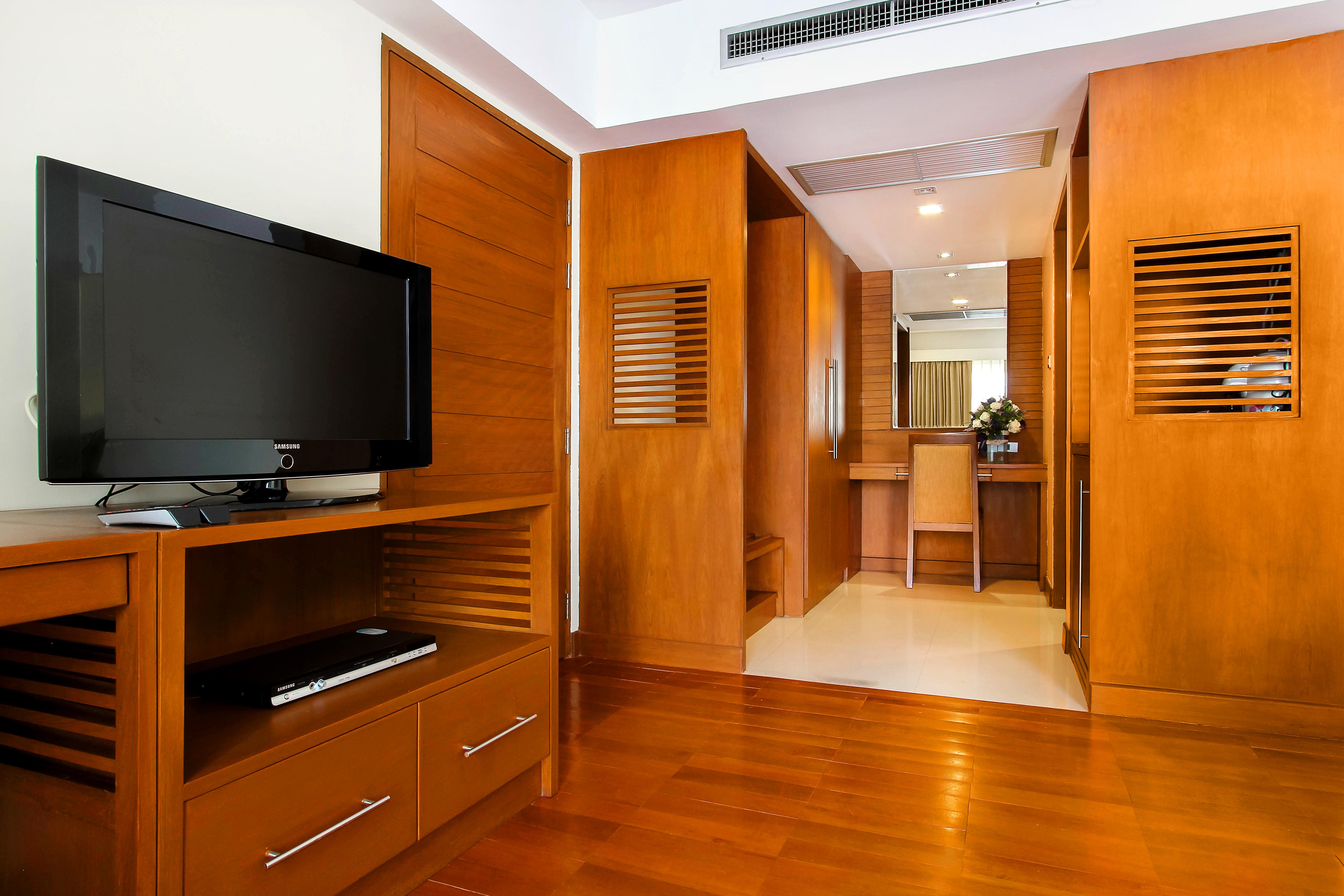 Bally Suite Sukhumvit Bangkok Bagian luar foto